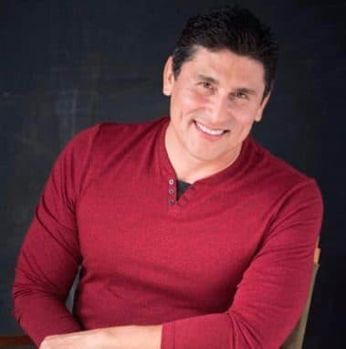 DR CÉSAR LOZANO